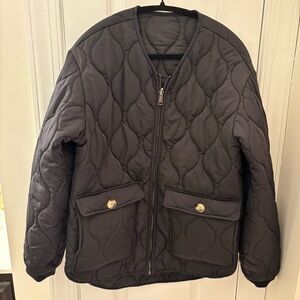 Double sided Quilted Oversized Square Puffer Jacket - Black with pockets size M